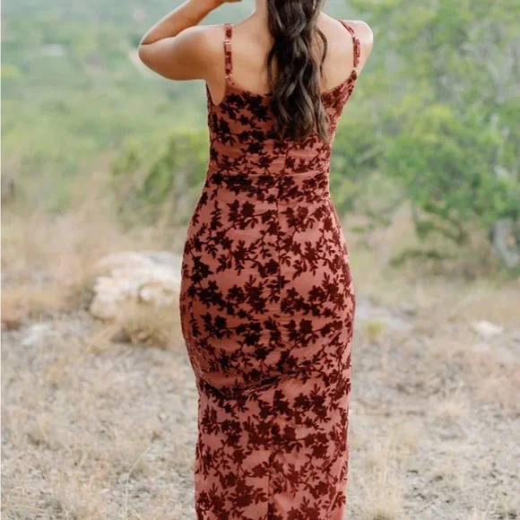 Elegant Brown Floral Dress - Picture 2 of 5